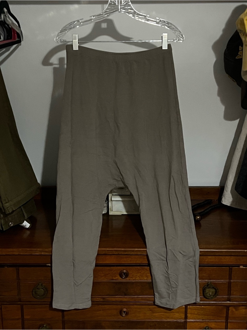 Unisex ripple drop crotch athleisure pant